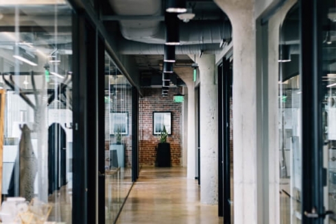 Фотография сверху + 50% ширина