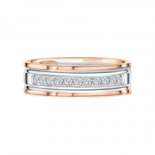 Золотое обручальное кольцо с бриллиантами