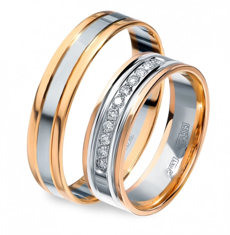 Золотое обручальное кольцо с бриллиантами