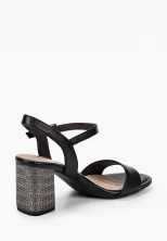 Босоножки с очень длинным названием