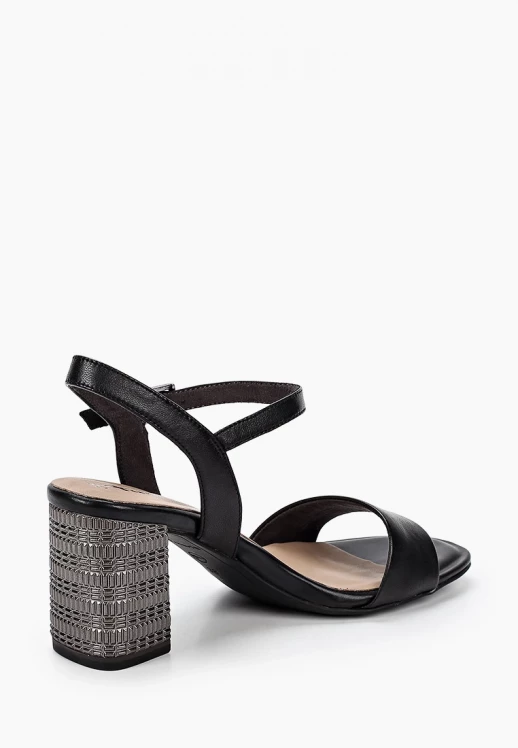 Босоножки с очень длинным названием