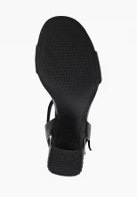 Босоножки с очень длинным названием