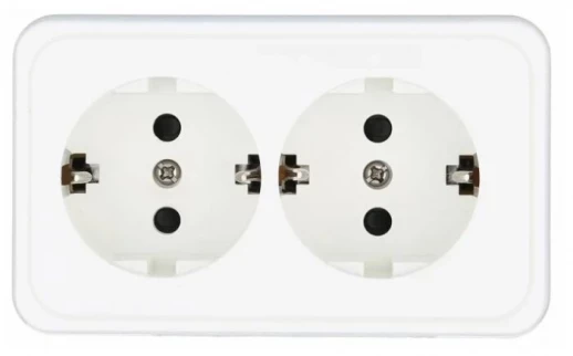 Розетка встраиваемая со шторками