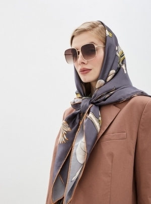 Шарфы и платки