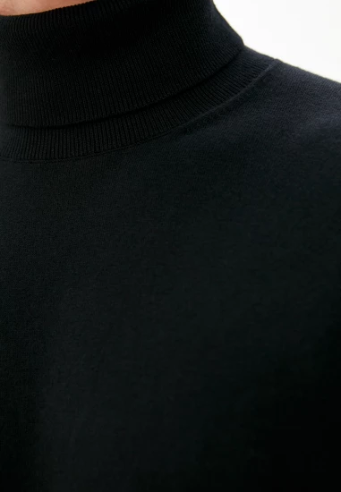 Водолазка Fooji